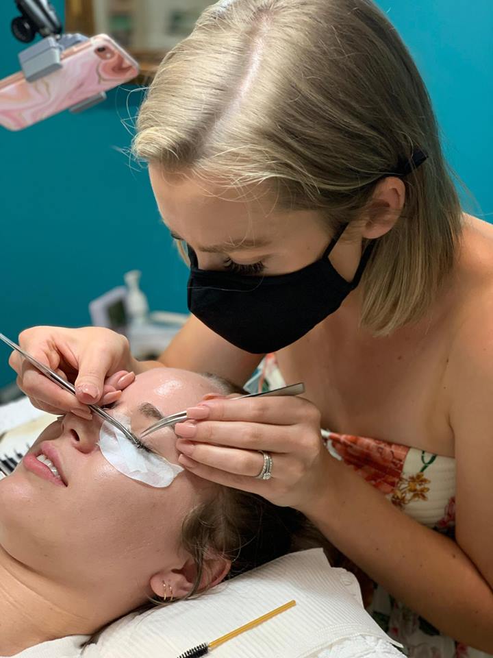 We’re thrilled to announce the launch of the Lashes On Point Online Academy! Explore our award-winning lash masterclasses — including LED Lash Extensions, Handcrafted Russian Volume, and Lash Lift & Tint. Designed for lash artists across Australia, these online courses will help you refine your skills, expand your services, and grow your beauty career with confidence.